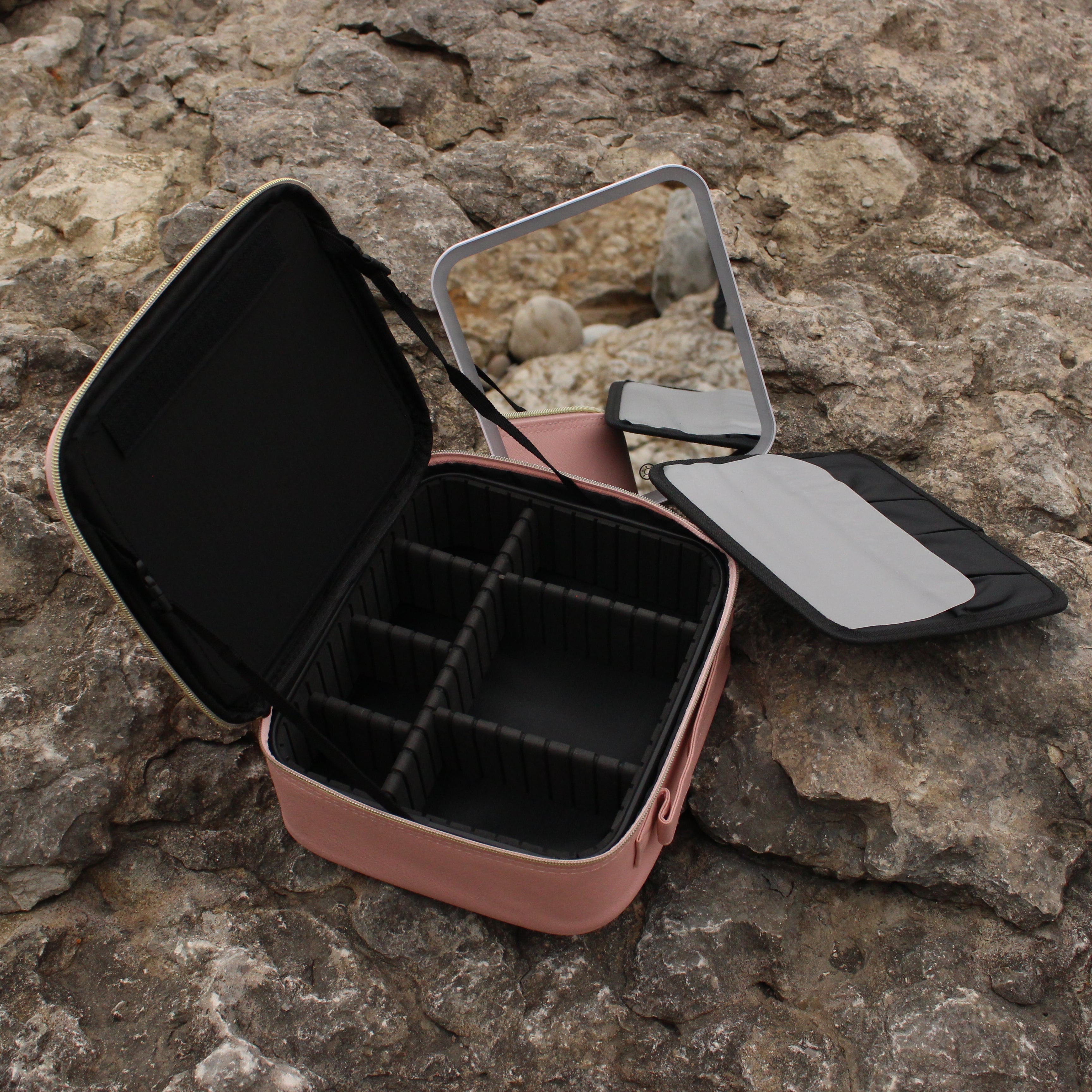 Organizador de maquillaje portátil con espejo LED